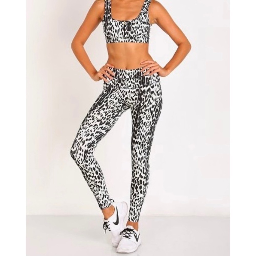 Varley Pacific Compression Ankle Legging‎ Leopard Animal Print XS - Picture 2 of 5